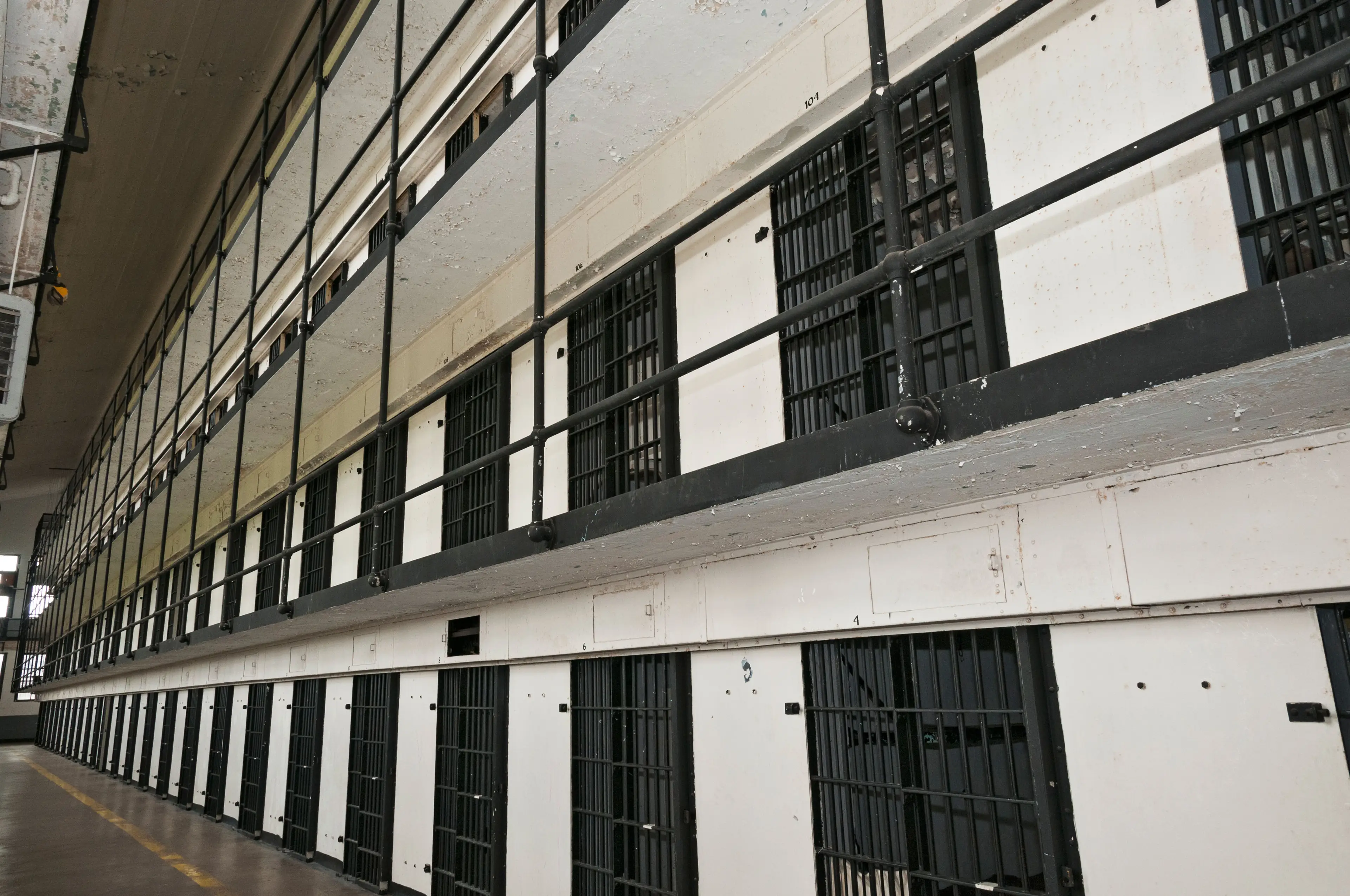 His lawyers argued that Hooper was found guilty before online fingerprint systems were developed.