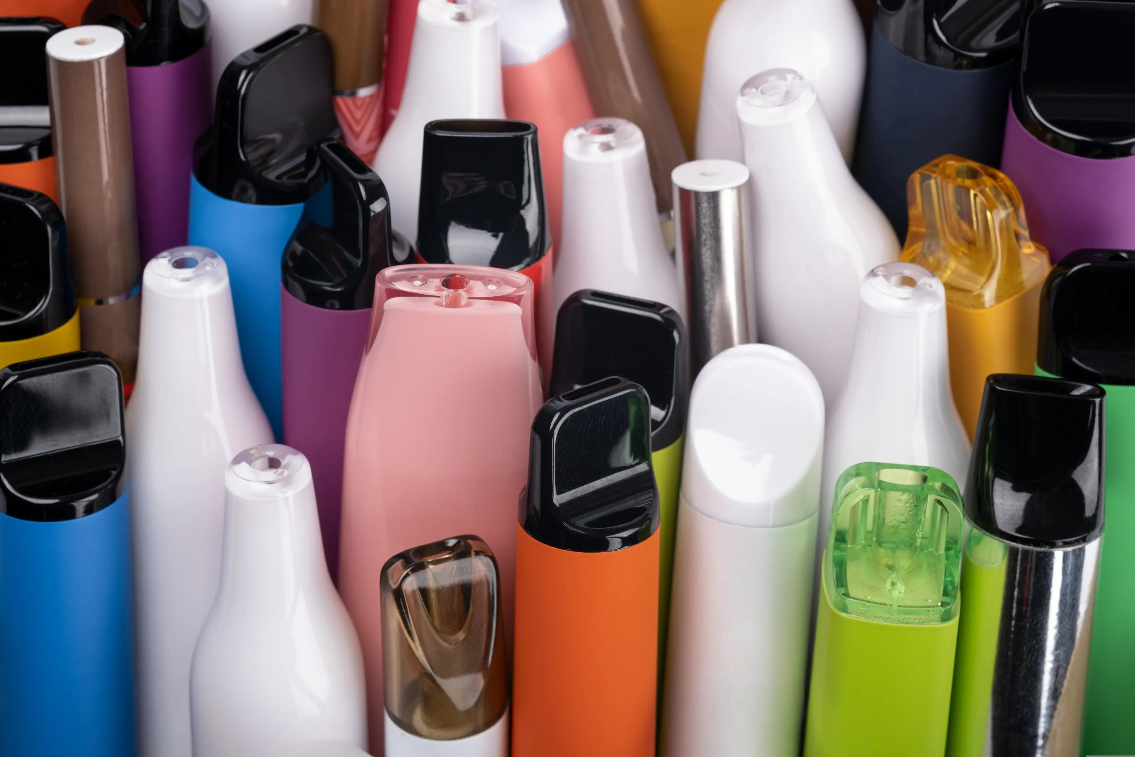 Disposable vapes will be banned from 1 June (Getty Stock Images)