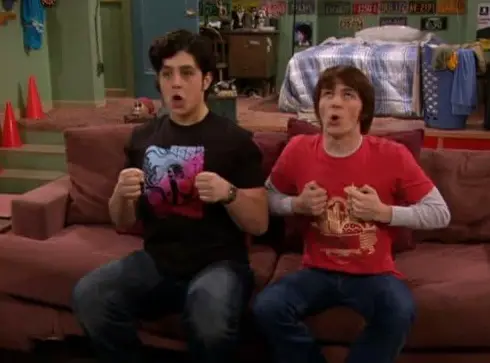 Josh peck revealed his Drake & Josh pay (Nickelodeon) 