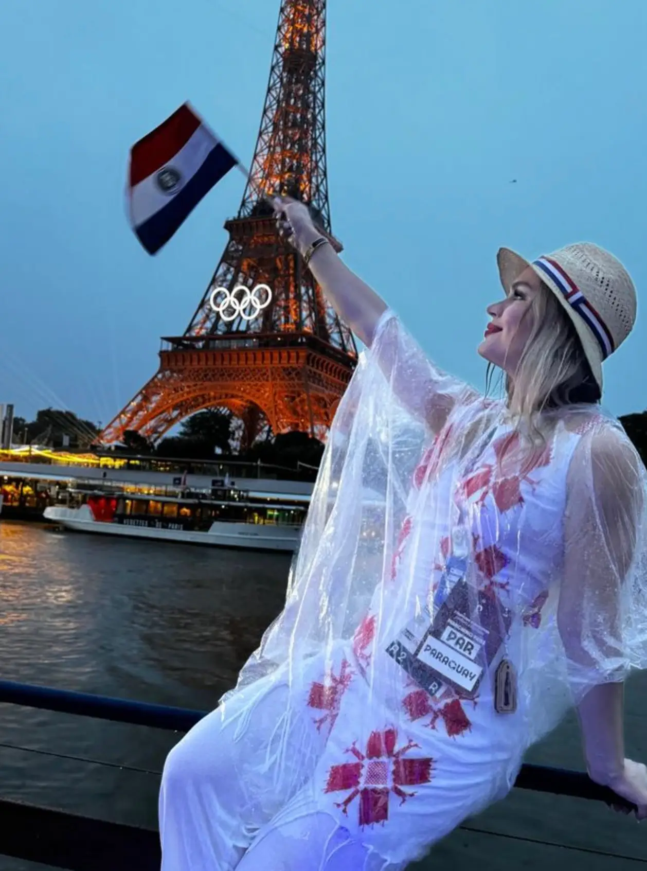 Alonso is said to have expressed a desire to compete for Team USA instead. (Instagram/@luanalonsom)