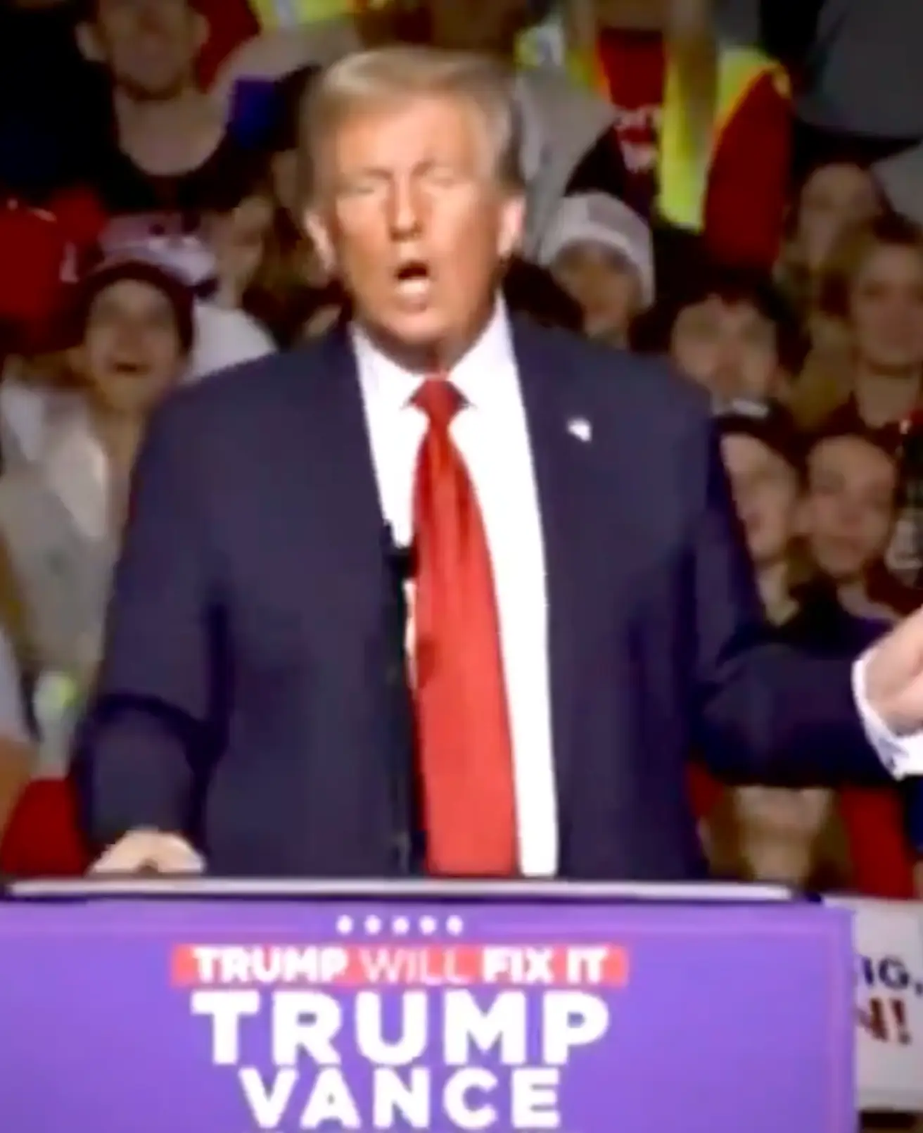 The Presidential candidate got up close and personal with the stand (X/mattison)