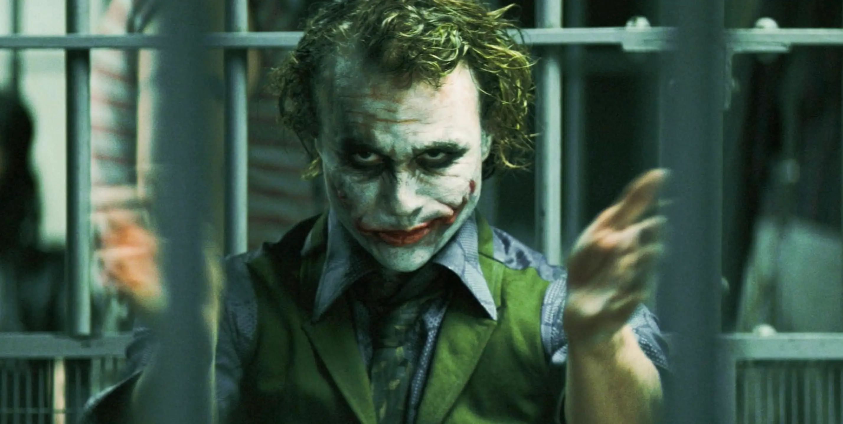 The iconic actor actually came up with the trait by coincidence (Warner Bros)