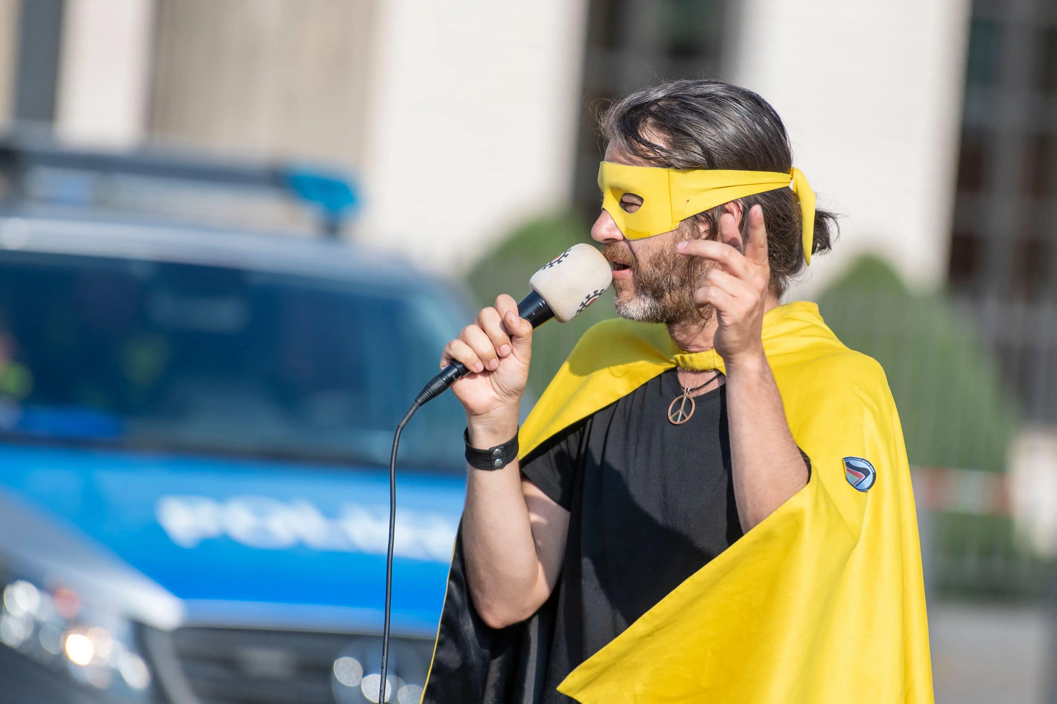 This guy wants to help conspiracy theorists find love.