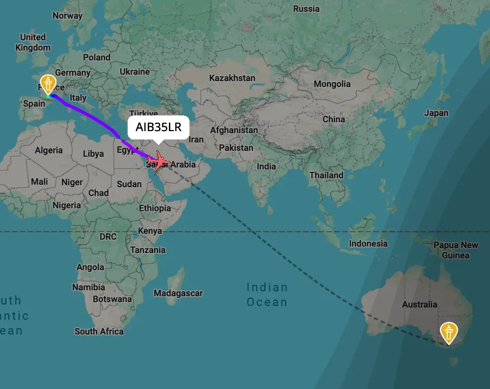 The flight's long route (FlightRadar24)