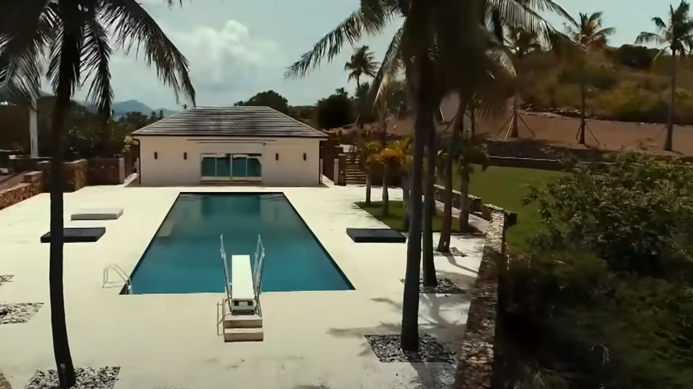 YouTube/Inside Edition 