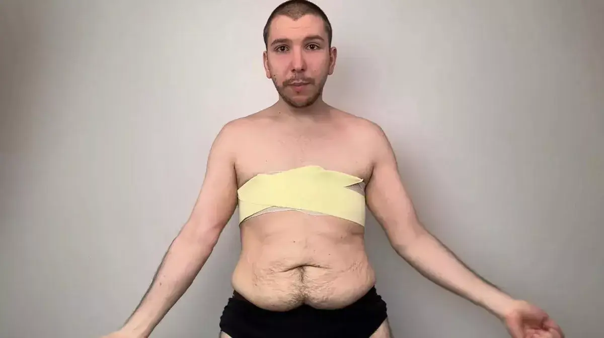 Avocado showed what his body really looks like (YouTube/Nikocado Avocado)