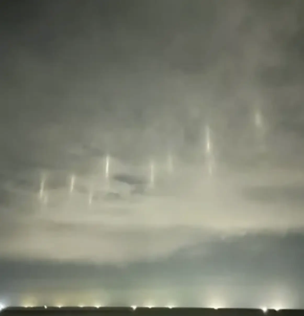 The lights appeared to float over the Sea of Japan (X / @totoro8201)