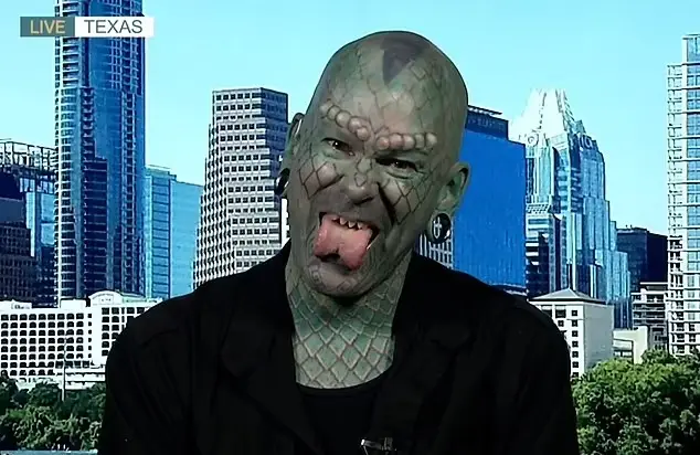 Erik Sprague shocked Brits with his lizard-like appearance. (ITV)