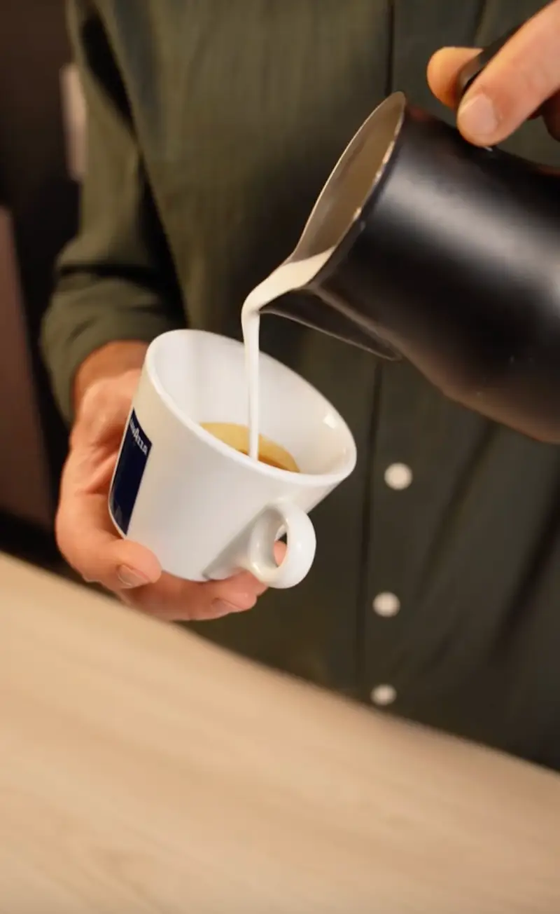 TikTok/@lavazzacoffeespot