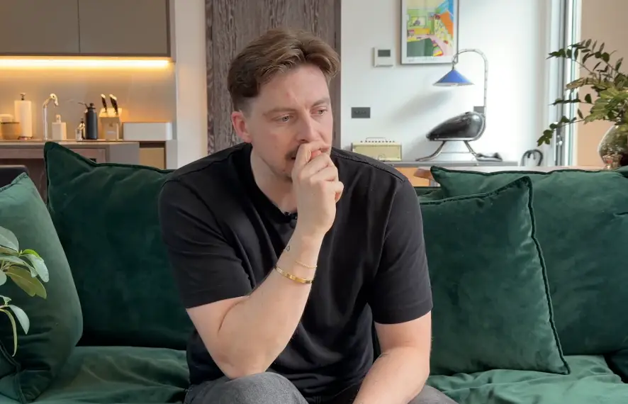 Dr George is celebrating three years of being sober (YouTube/Dr Alex George)