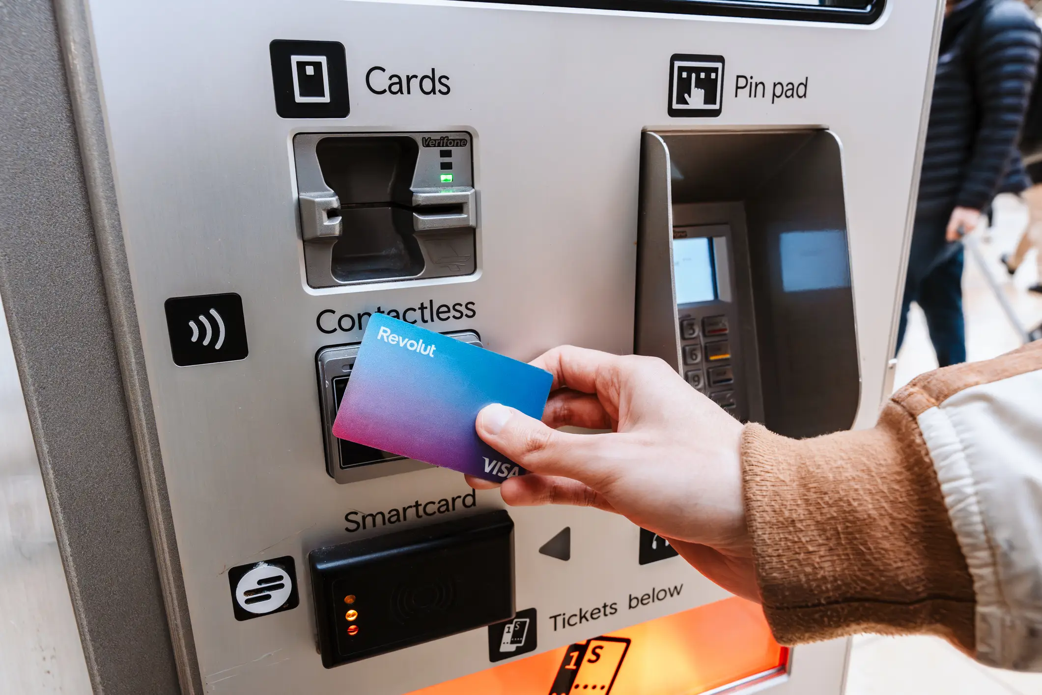 Reports of issues with Revolut have spiked this morning (Getty Stock Images)