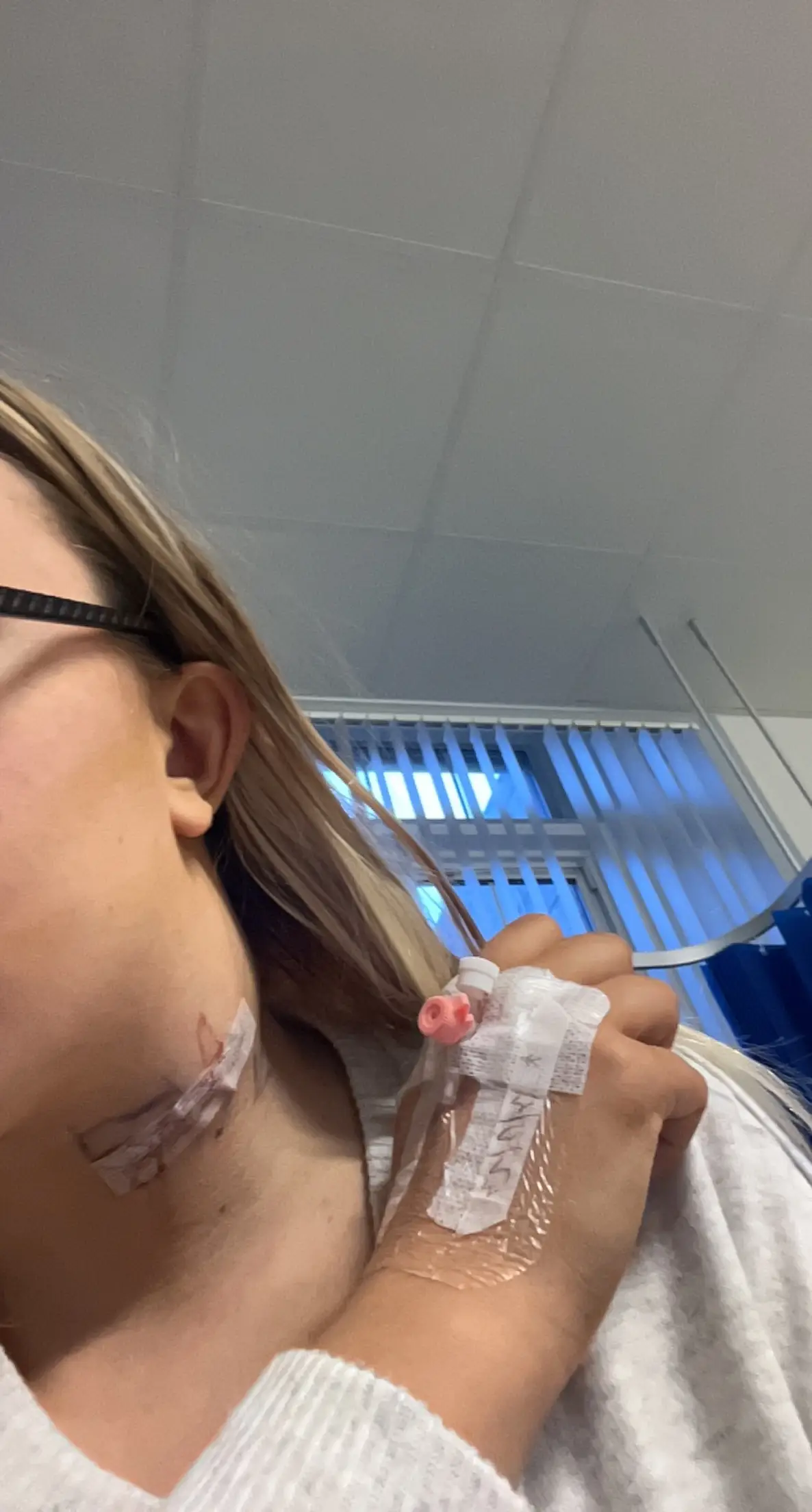 Chloe was told she had cancer shortly after turning 21 (Supplied)