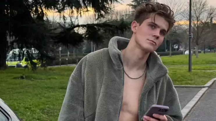 Instagram/@kurtsadams