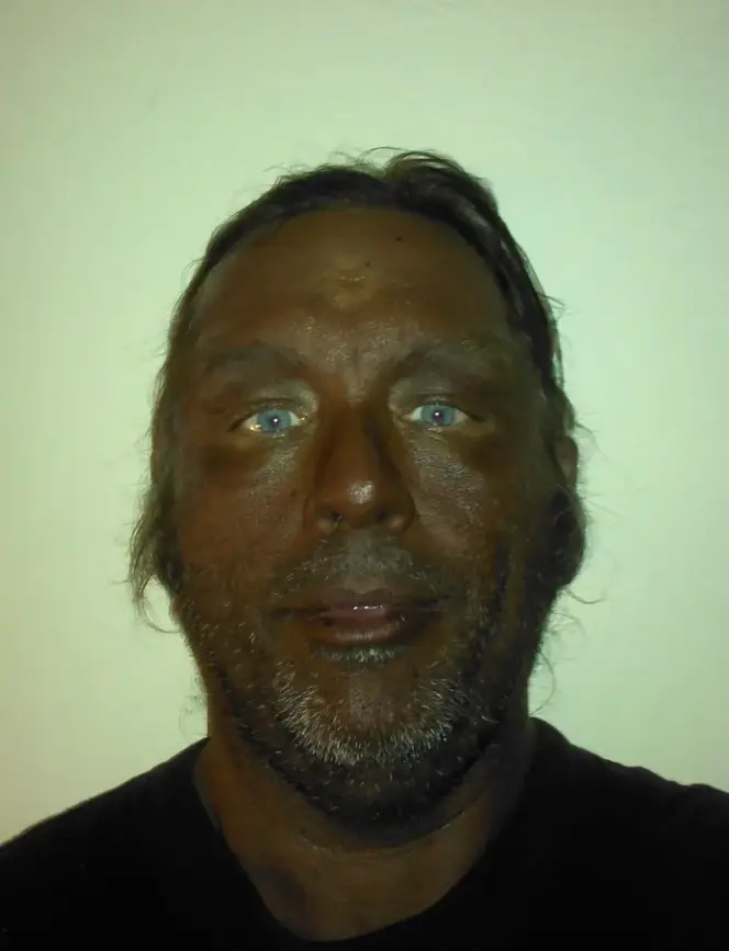 People were left stunned by the drastic change in his appearance (Reddit/n3glv)