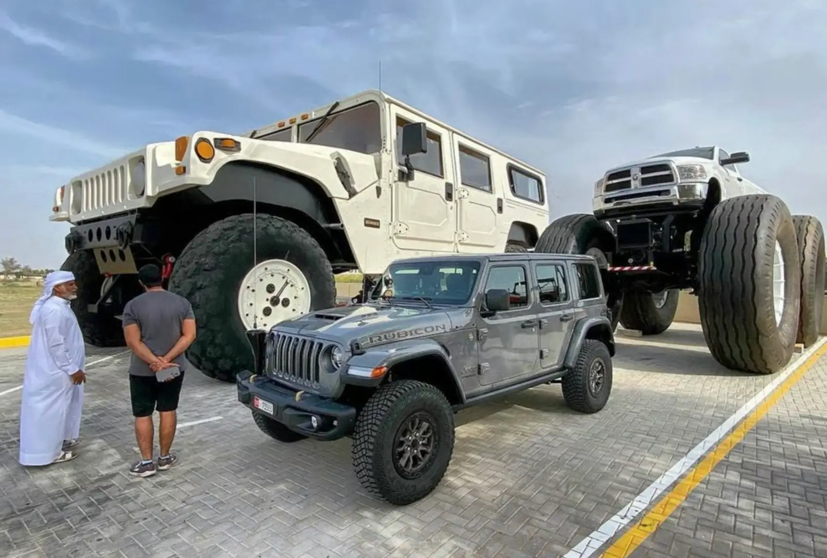 Sheikh Hamdan has a huge Hummer H1 (Instagram/@shhamadbinhamdan)