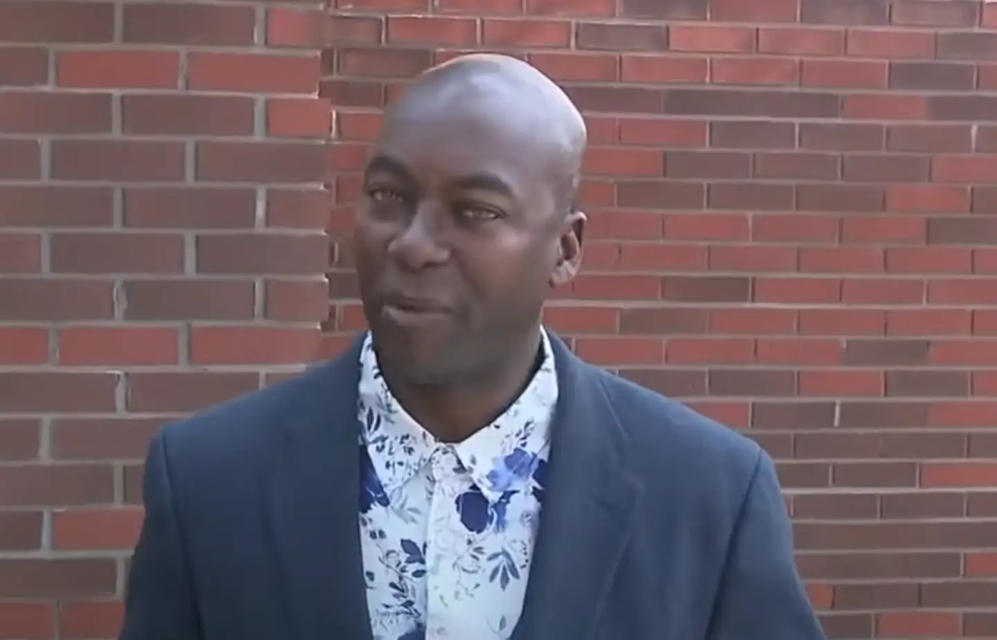 He apologised to the three women he married and has been told not to contact them (ABC)