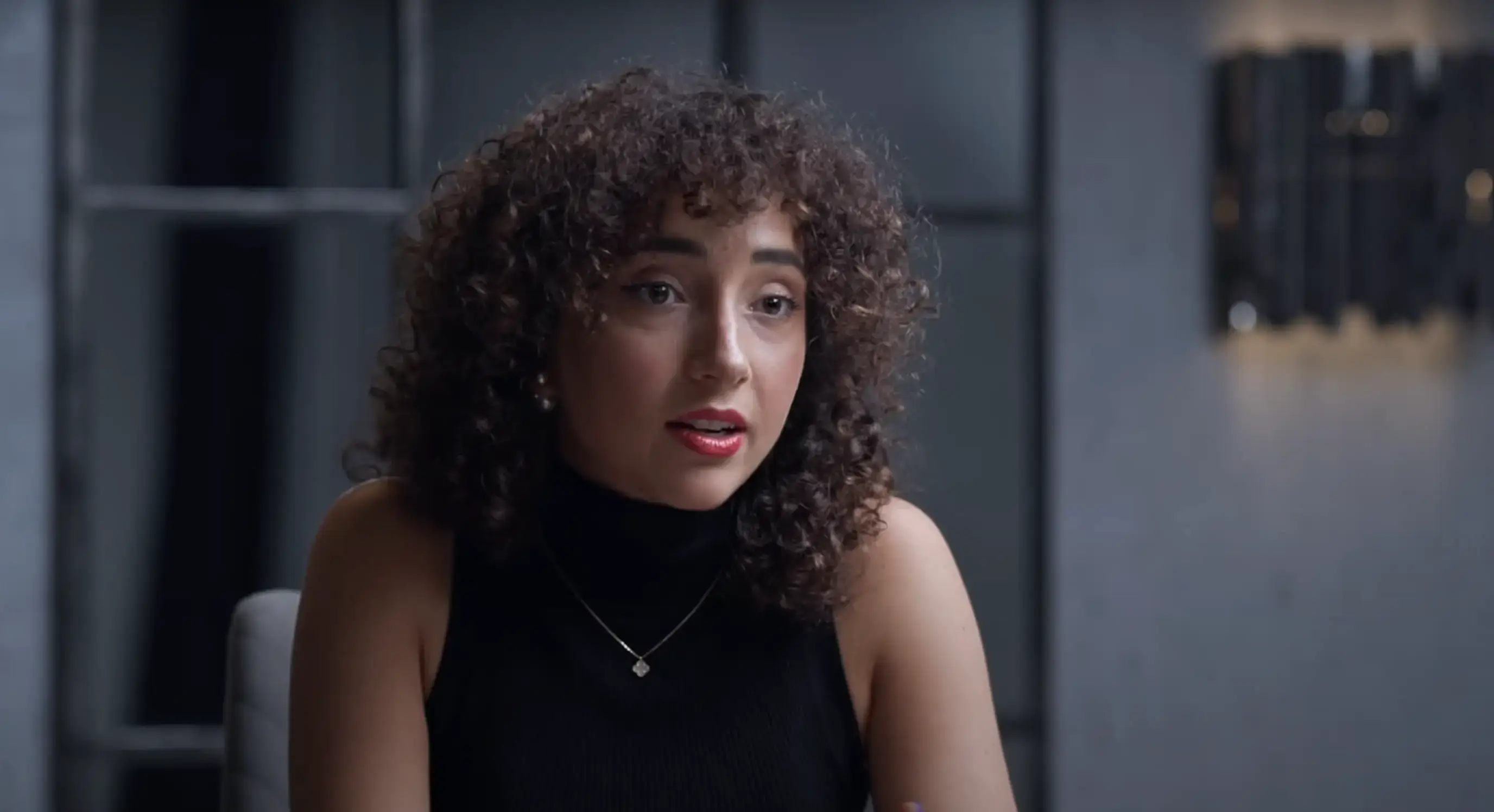 Dr Victoria Sampson has explained the link between gum disease and heart disease (YouTube/Diary Of A CEO)