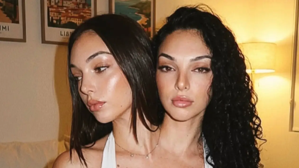 itsvaleriaandcamila/Instagram