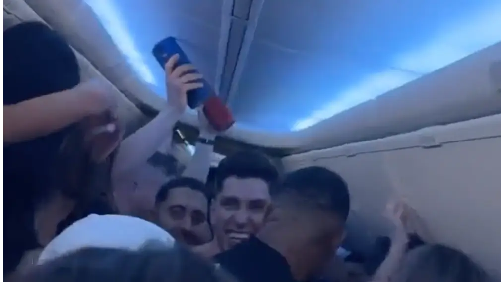Maskless Influencers Caught Partying, Vaping And Drinking Grey Goose On Packed Flight 
