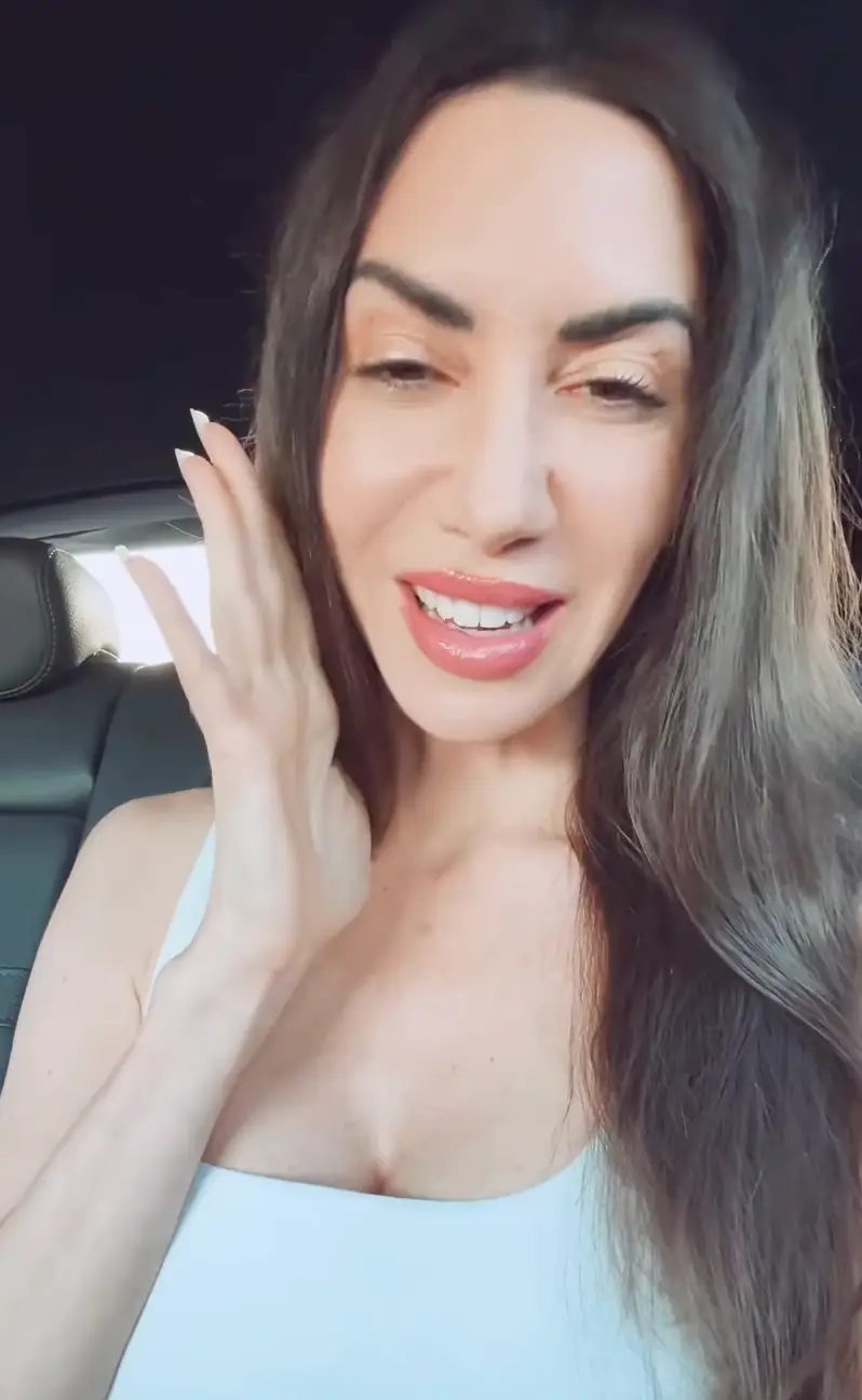 Dr Kate Balestrieri said she'd 'somehow lost my connection to physical intimacy' (Instagram/@drkatebalestrieri)