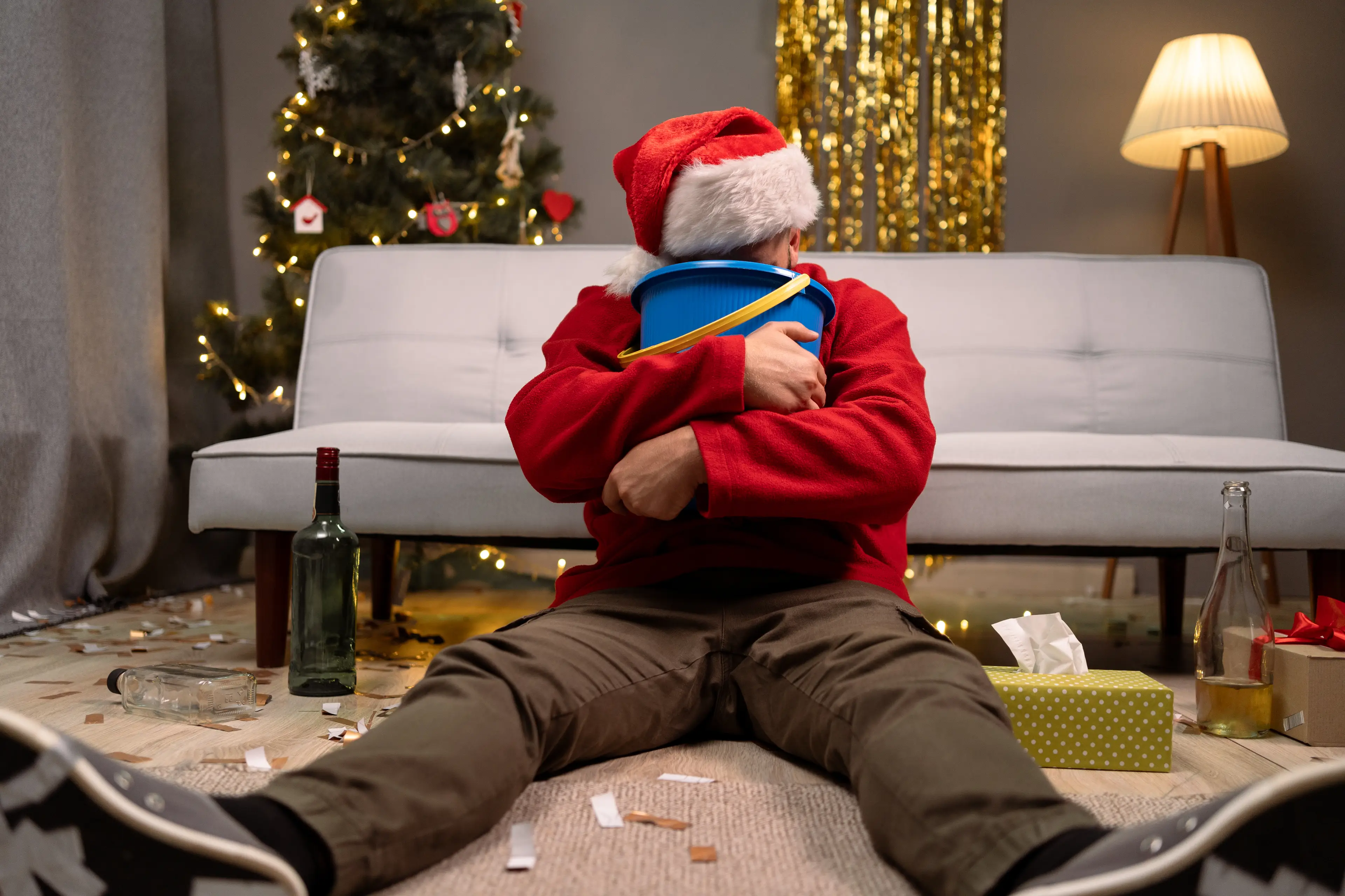 These tips are vital to not be hungover on Christmas (Andrii Lysenko via Getty Images)