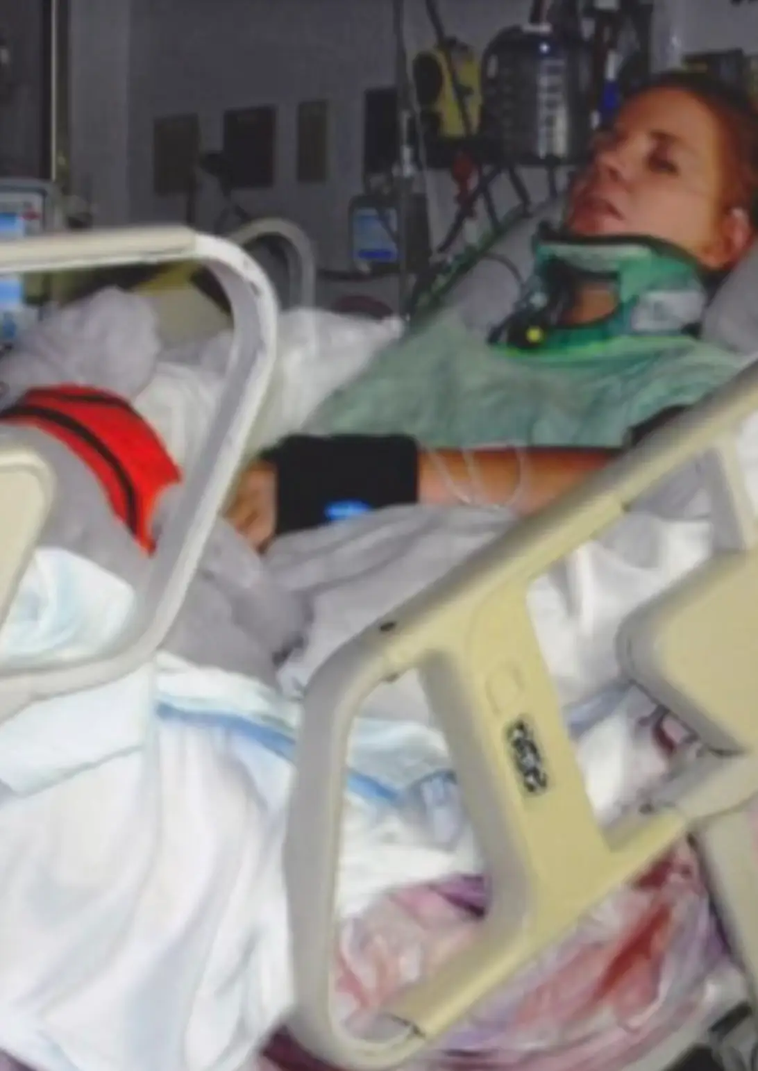 A pal pushed Rachelle Chapman into a pool and she ended up paralysed from the chest down (TikTok/@rachelles_wheels)