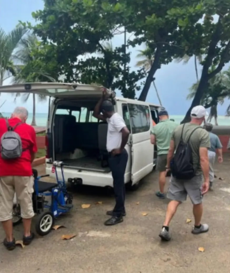 The group included six Americans and two Australians. (ABC News 4)