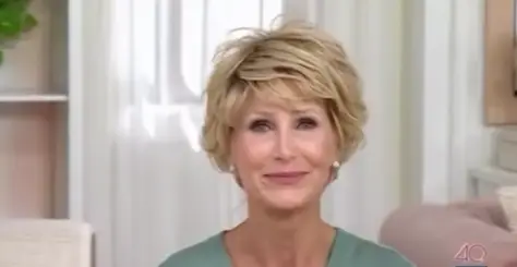 The camera zoomed in on Toni after the blunder (QVC)