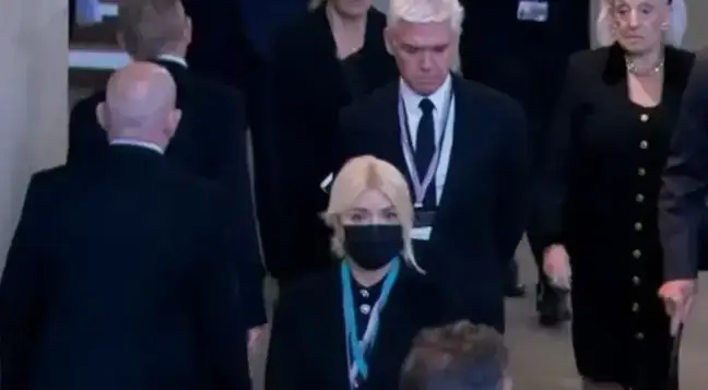 Viewers were angry that Phil and Holly didn't have to queue for hours to see the Queen's coffin.