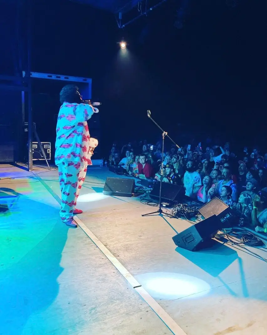 Joseph Foreman set up his own record label, Hungry Hustler Booking, after the song was released.