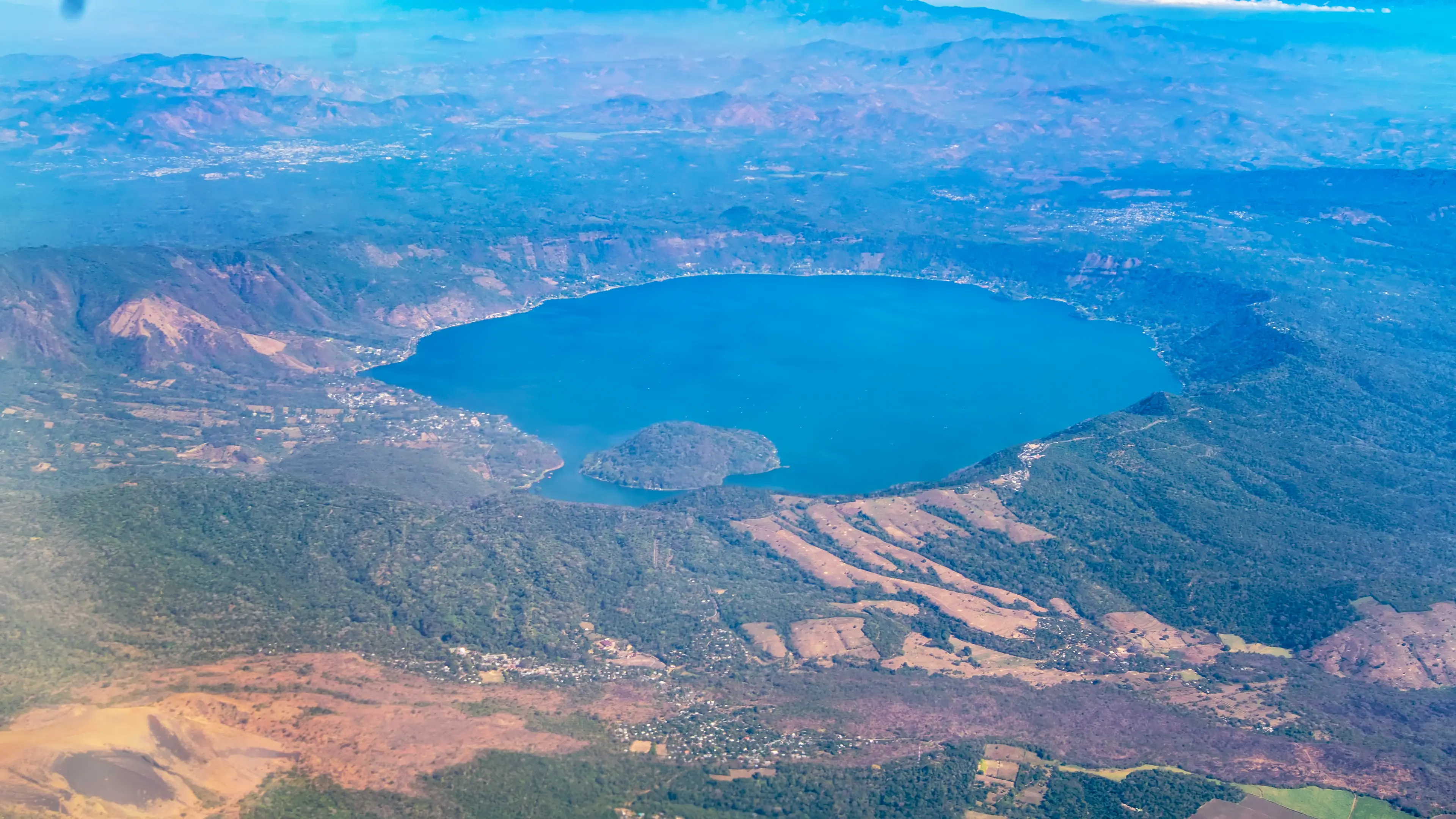 Coatepeque Lake, El Salvador (Getty Stock Images)