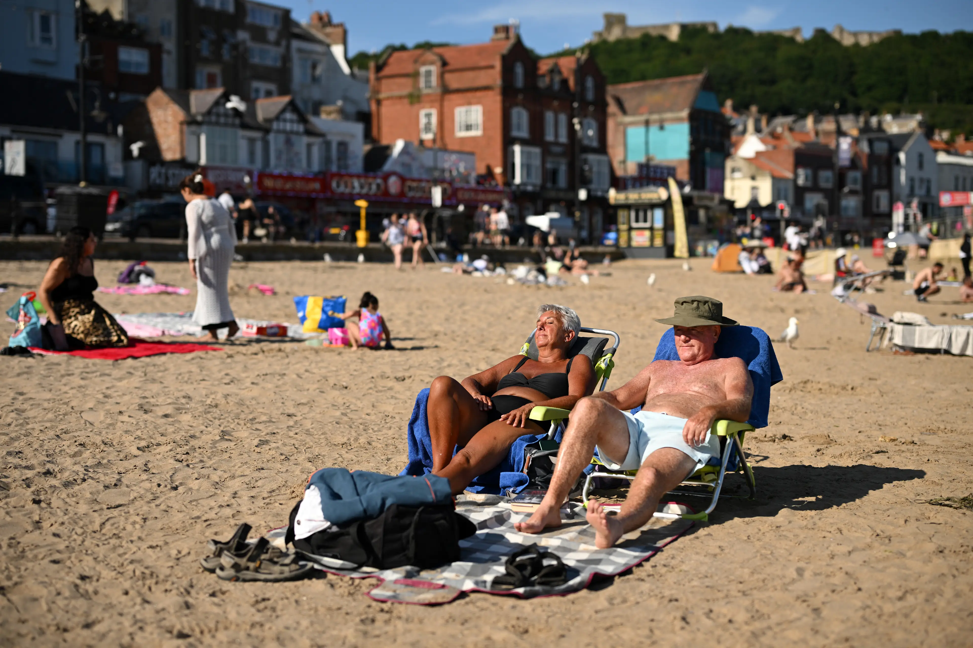 Brits enjoyed the hottest June day on record on Wednesday (Oli SCARFF / AFP via Getty Images)