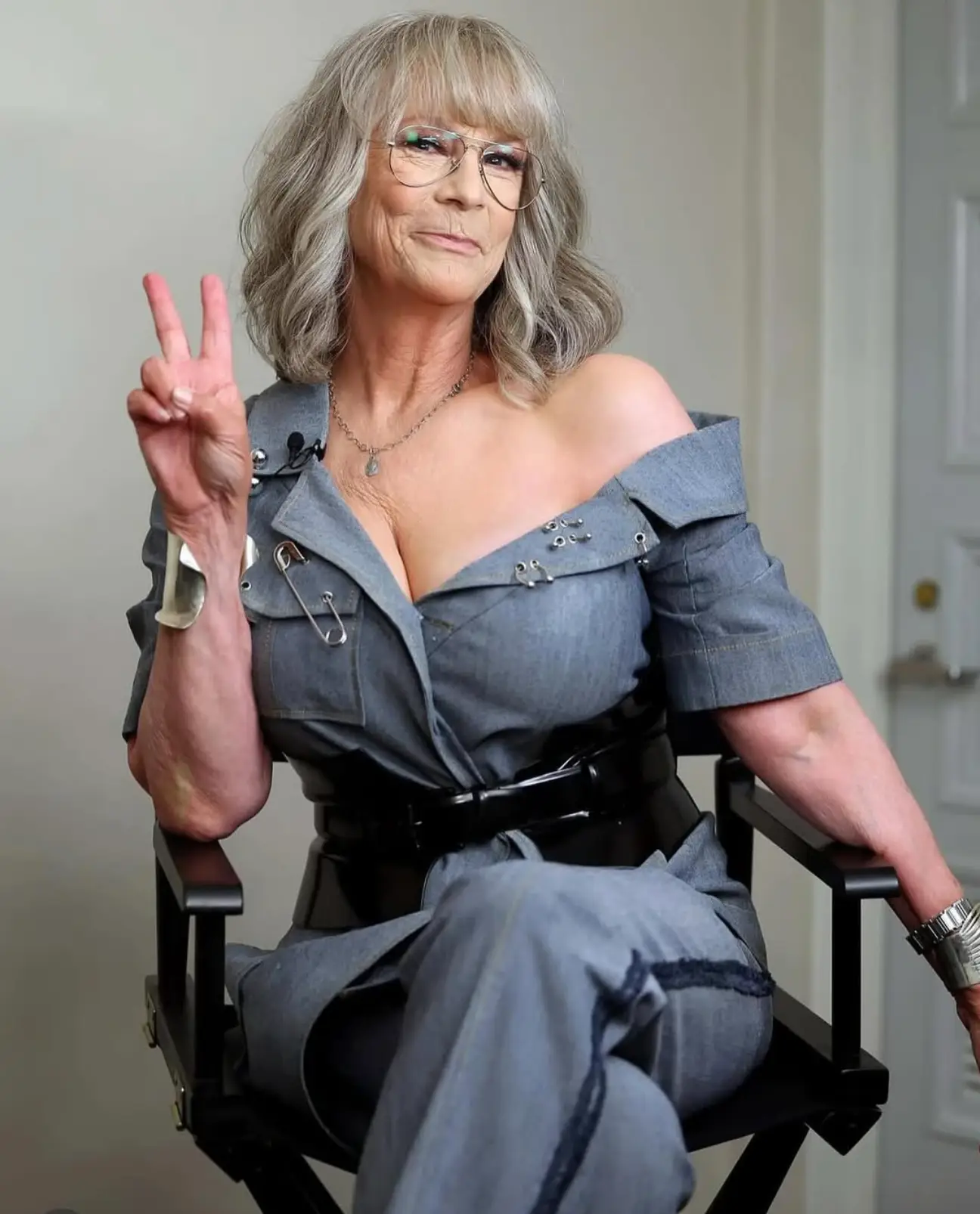 Curtis shared the snap of her in costume as a bit of a clap back. (Instagram/jamieleecurtis)