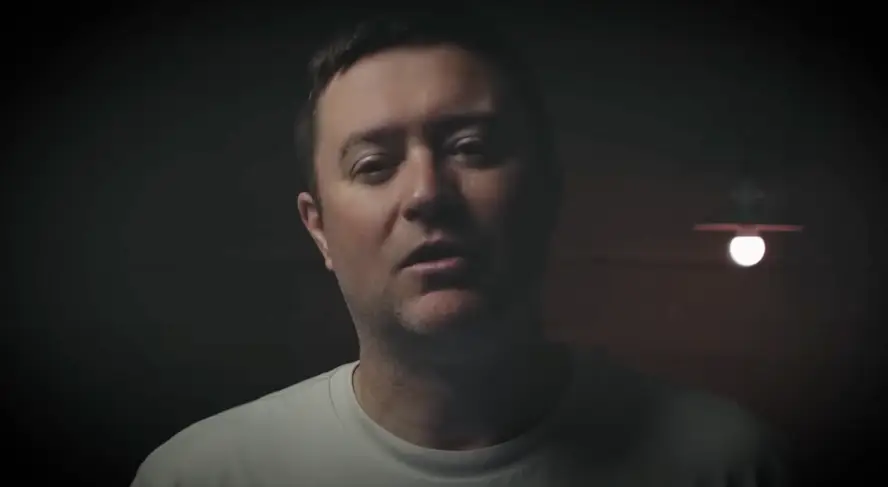 The diving instructor issued a warning (YouTube/Waterline Stories)