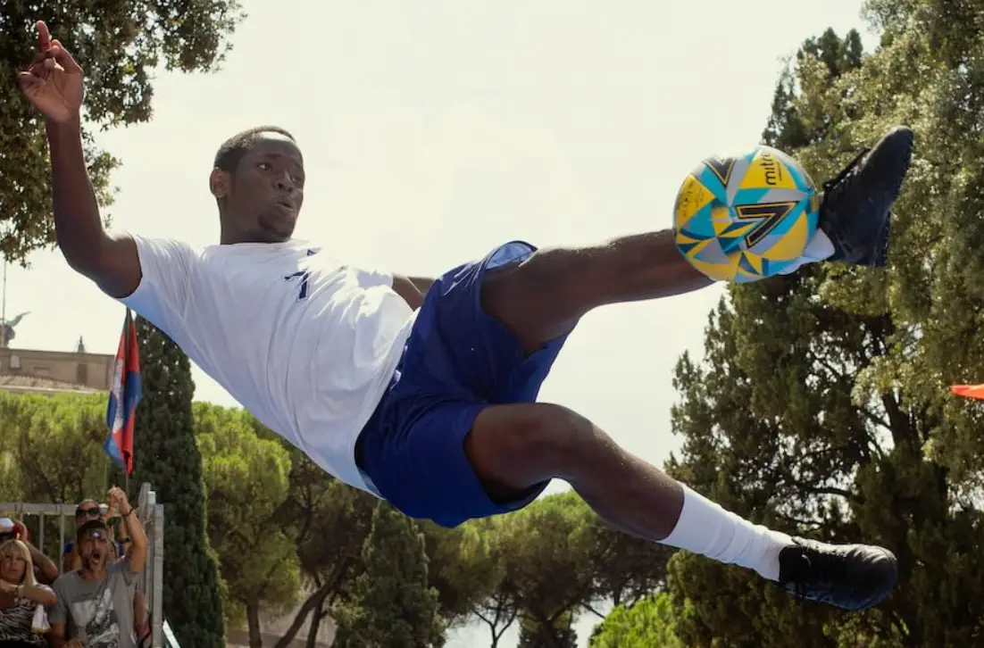 Michael Ward plays troubled Vinny.