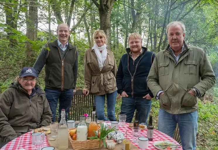 The Diddly Squat Farm team have some new challenges after a difficult year.
