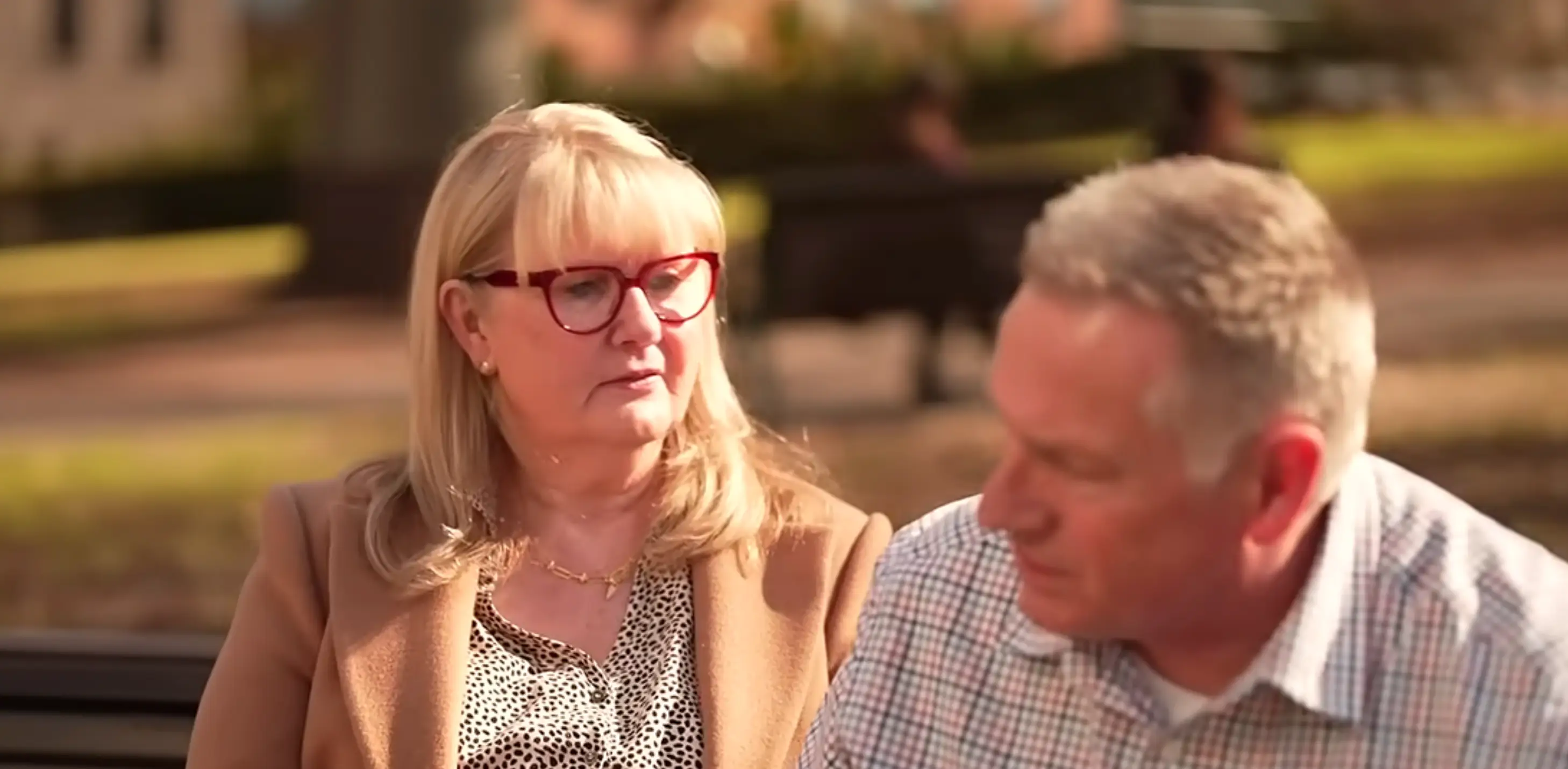 She called her husband to tell him things had gone wrong (a Current affair)