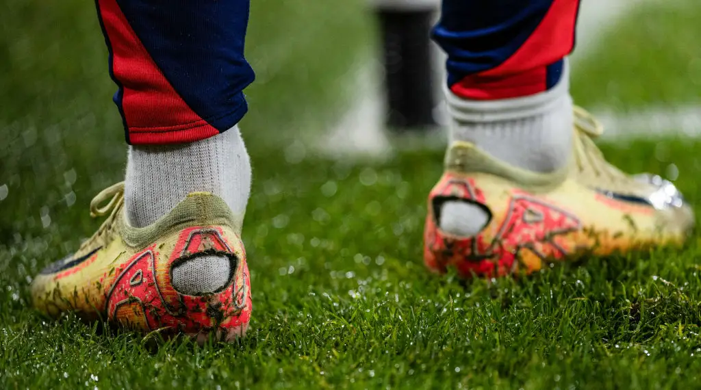 It's not quite as common as the socks but many players do it. (Craig Williamson/SNS Group via Getty Images)