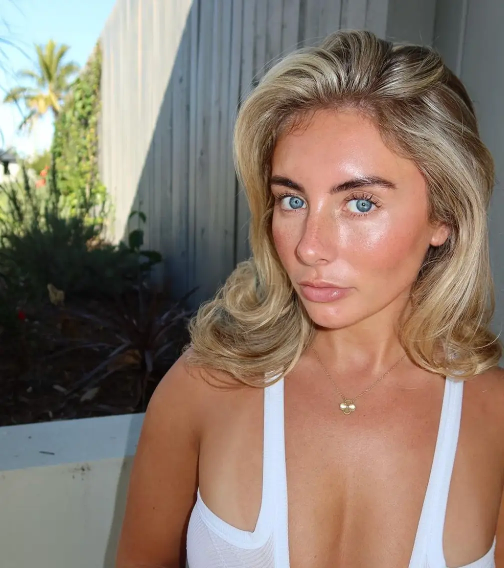 She is still looking for love. (Instagram/@bonnie_blue_xo)