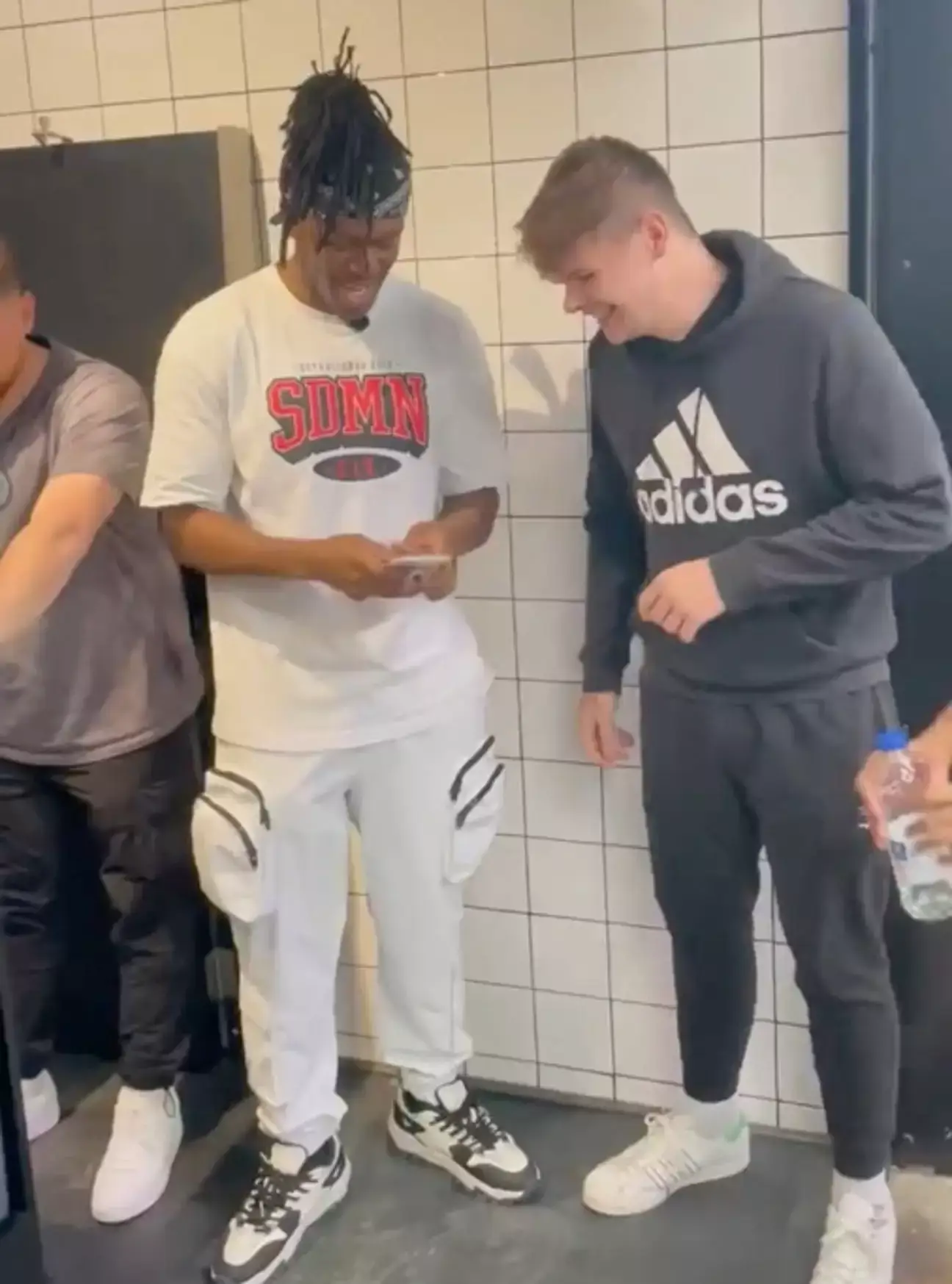 KSI ended up sending the fan £18,000.