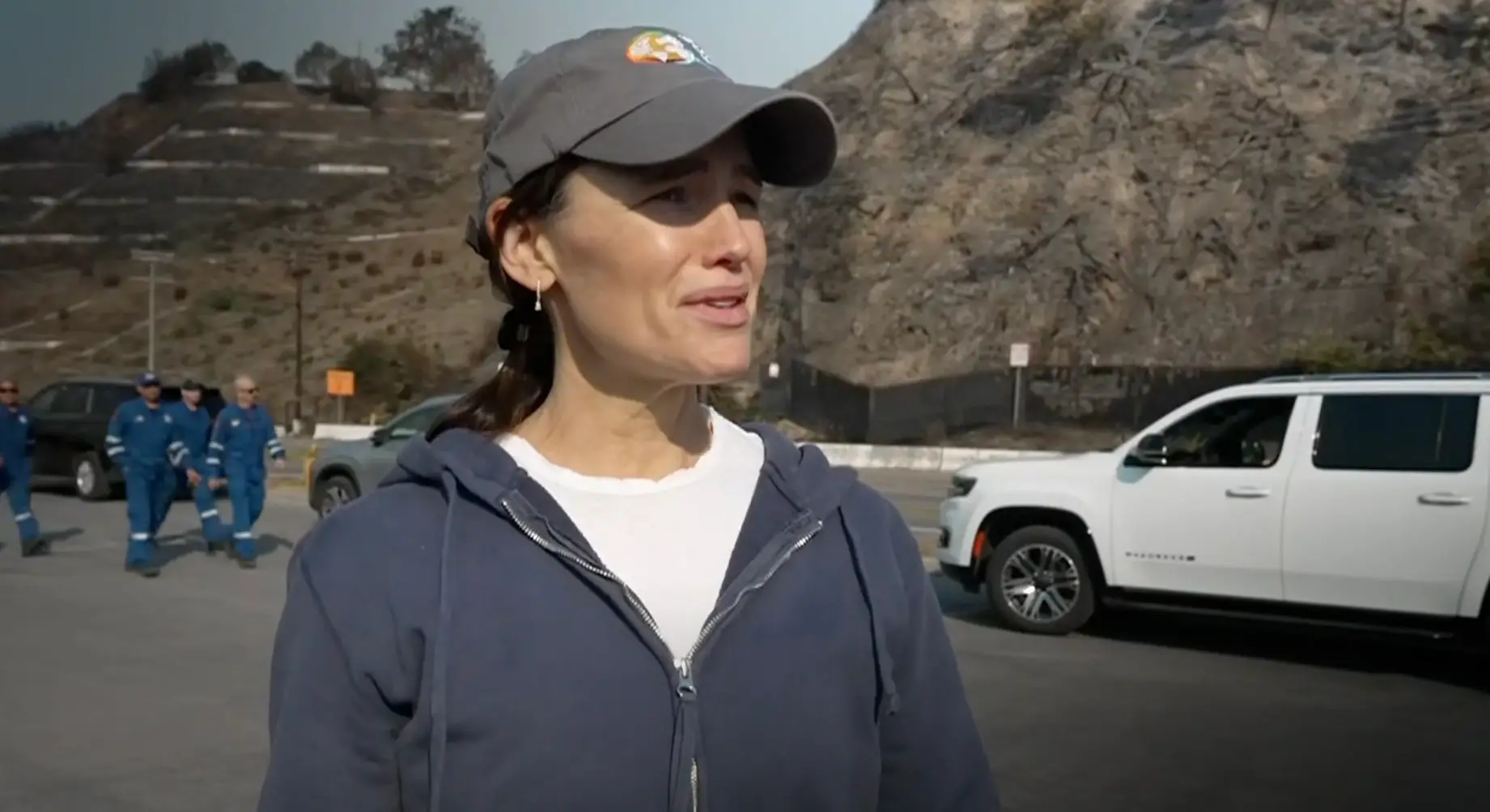 Jennifer Garner was seen fighting back tears as she assessed the damage to the area (NBC)