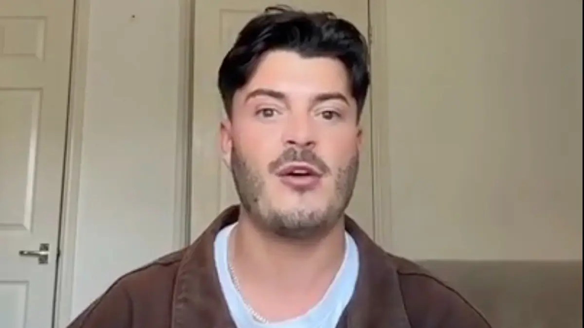 Man reveals he was fired from job after bosses printed out 50 hours worth of his search history