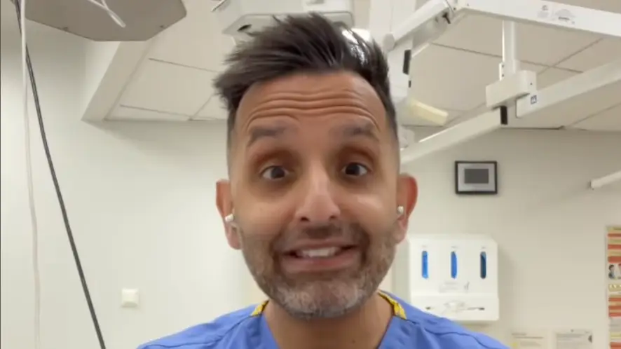 Instagram/DoctorAmirKhan