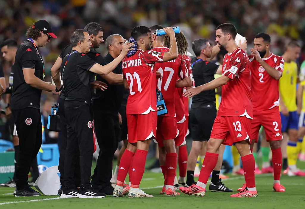 Players from Sweden and Tunisia taking a hydration break in Monterrey, Mexico, where there is currently an 'excessive heat' warning (Luke Hales/Getty Images)