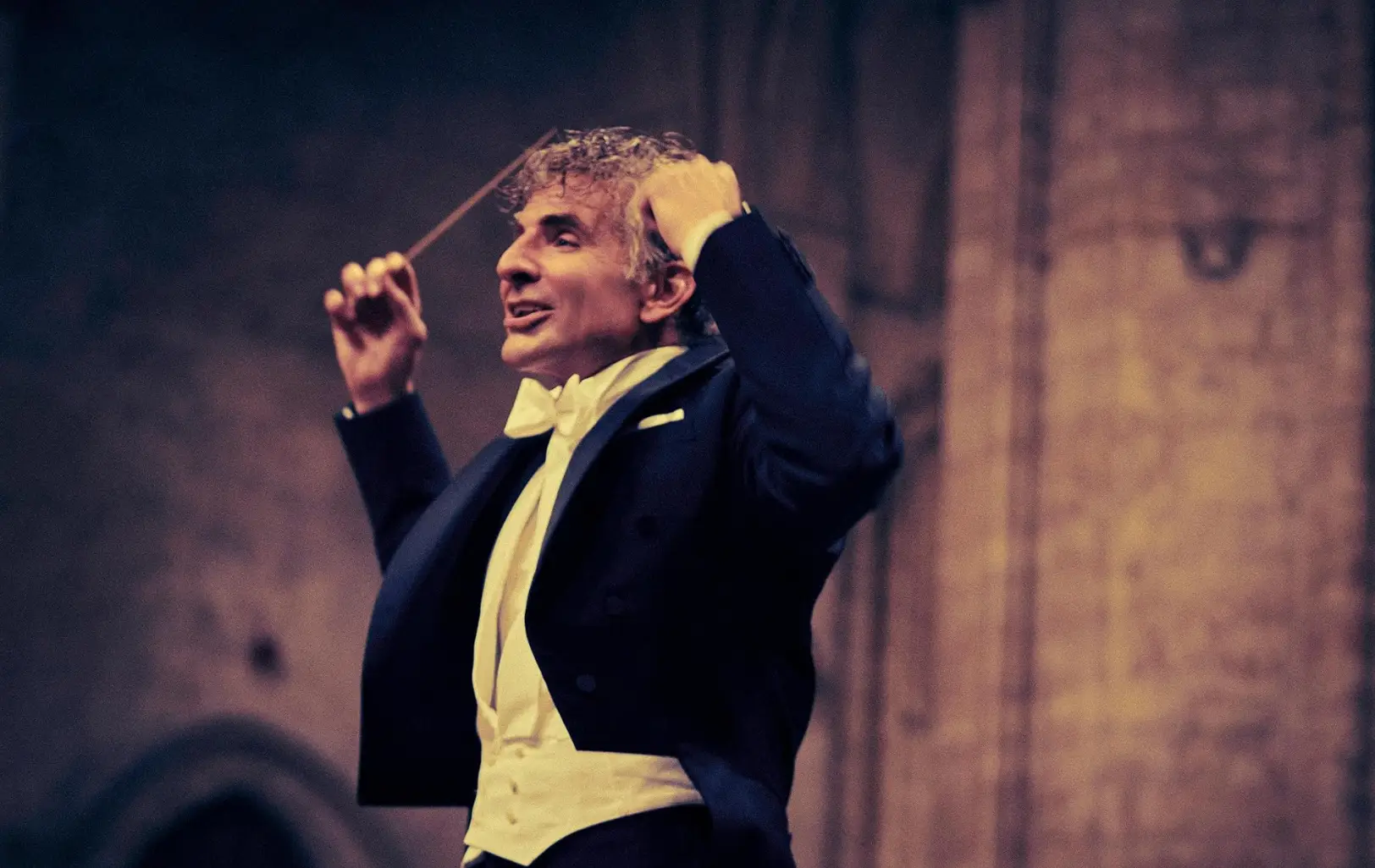 Bradley Cooper in Maestro.