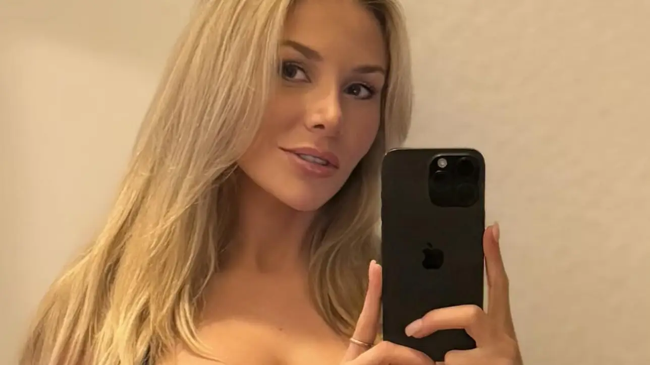 Instagram/courtneyastodden