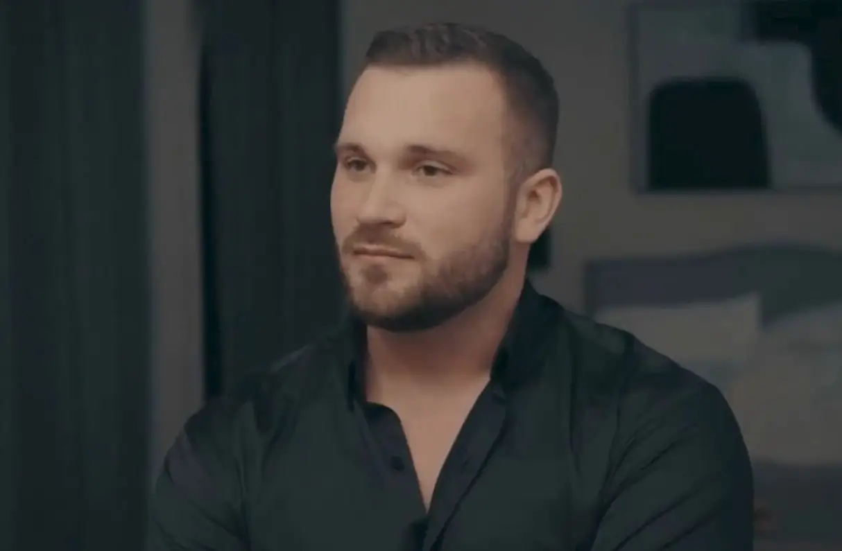 Oliver Davidson's mother recently hit out at his estranged wife Bonnie Blue (Channel 4)