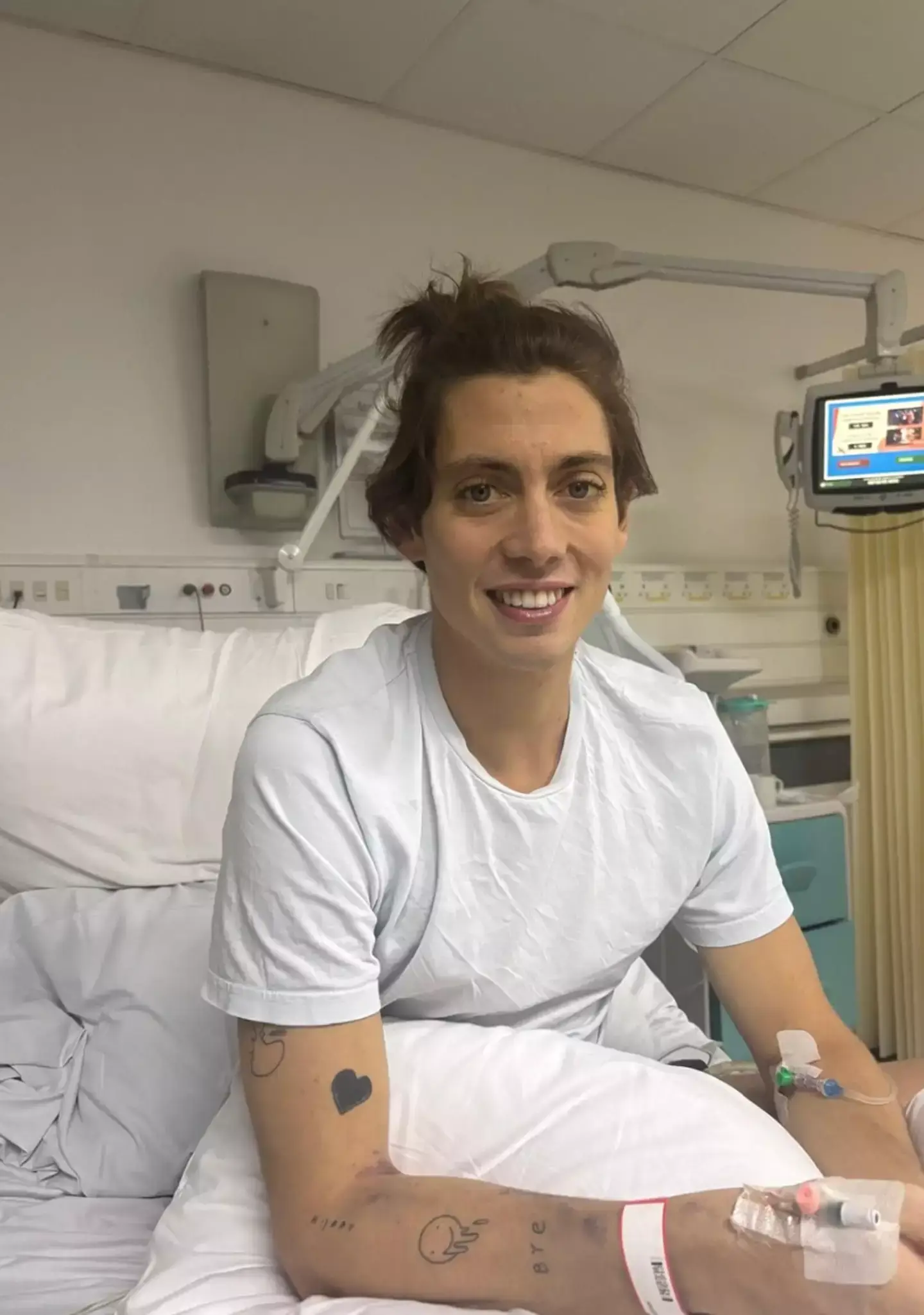 Sam shared the news with fans after he was hospitalised last year  (Instagram/samvanderpump)