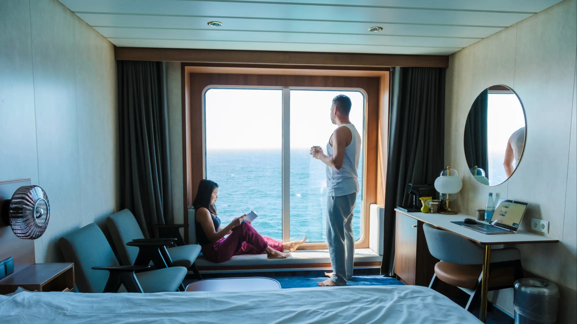 Cruise fans are losing it over genius magnetic hack that solves cabin's biggest problem