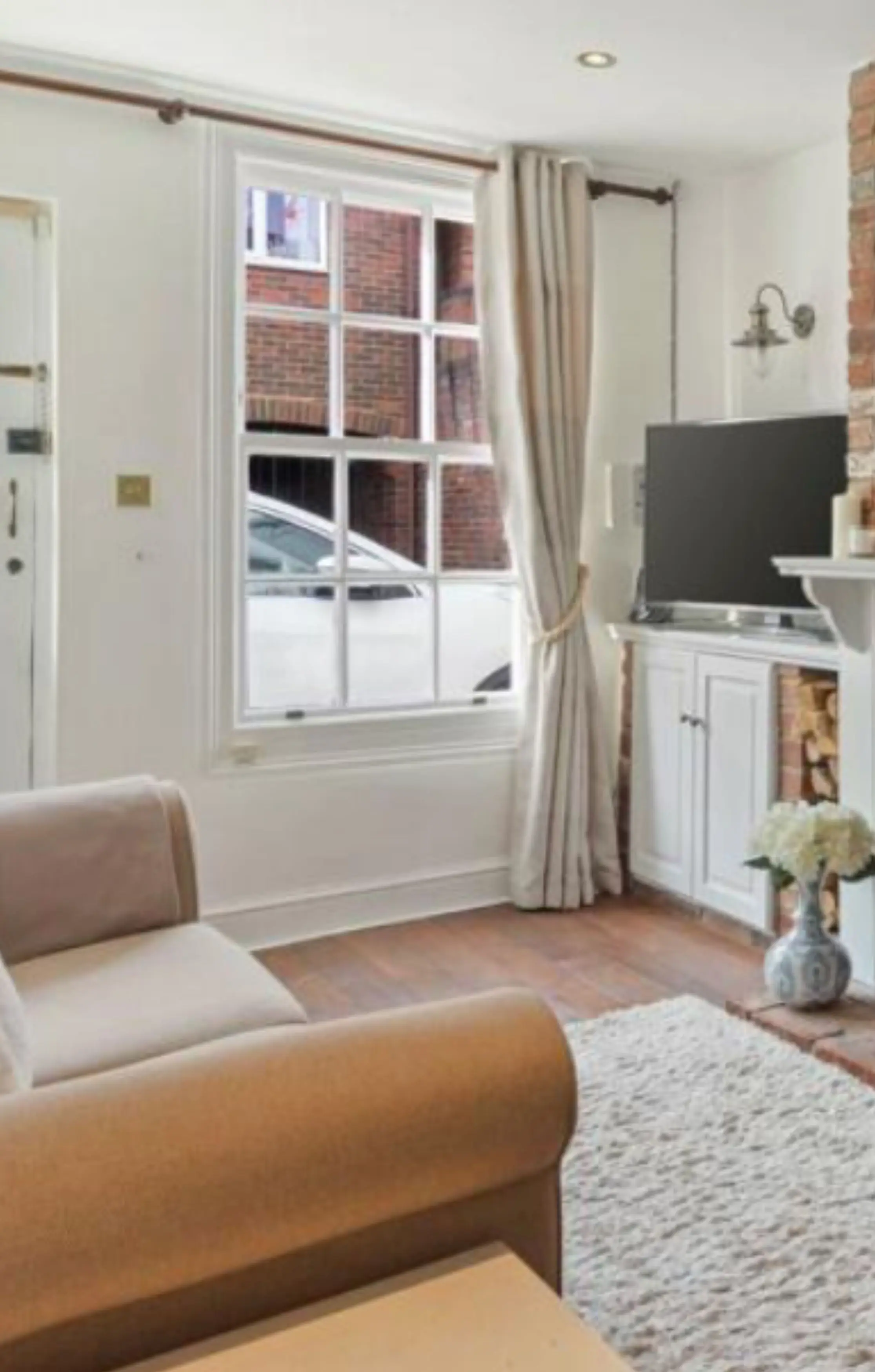 Photos of the home had showed the skirting boards in tact. (Kennedy News and Media)